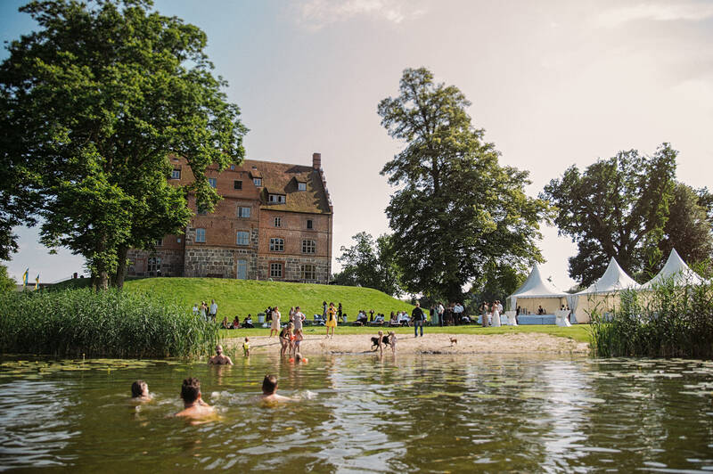 Schloss und Gut Ulrichshusen Aussenansicht